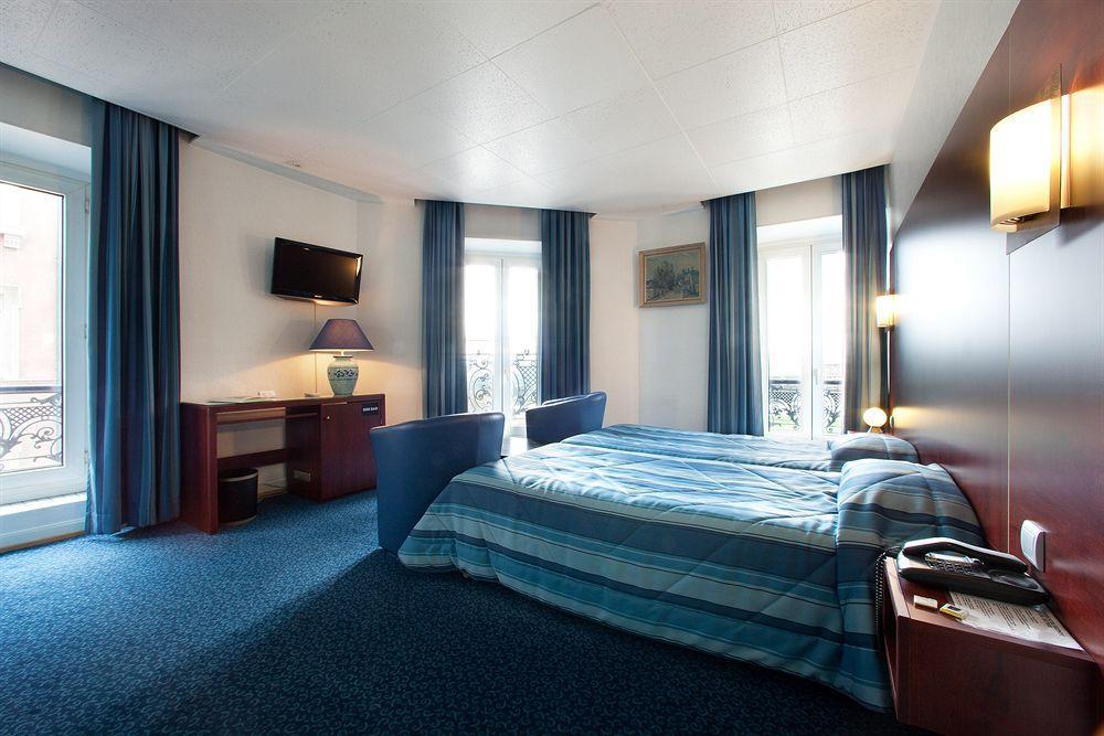 Hotel Le Bristol Strasbourg Gare Kamer foto