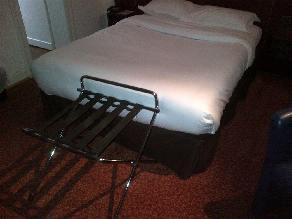 Hotel Le Bristol Strasbourg Gare Buitenkant foto