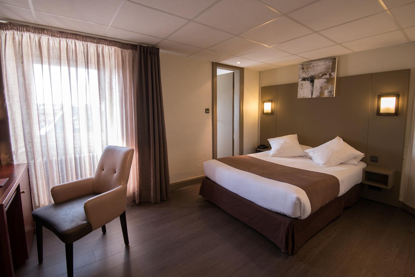Hotel Le Bristol Strasbourg Gare Buitenkant foto